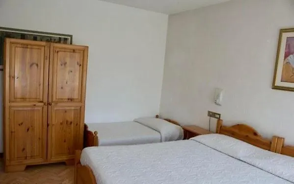 Piani Di Luzza Szálloda