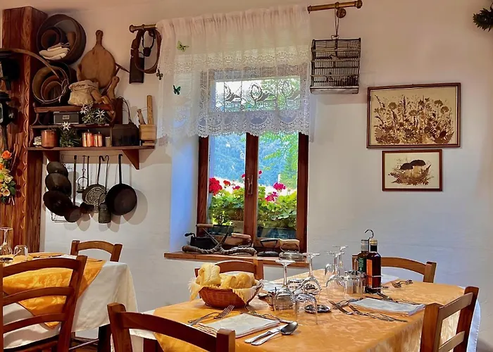 Piani Di Luzza Szálloda Forni Avoltri